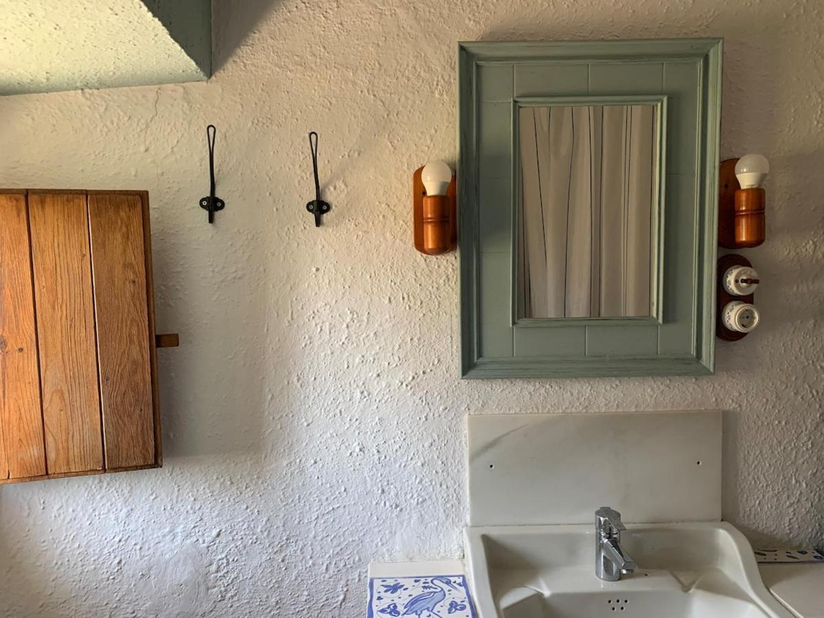 Castellfullit de Riubregos Masia Cal Millas - Turisme Rural מראה חיצוני תמונה